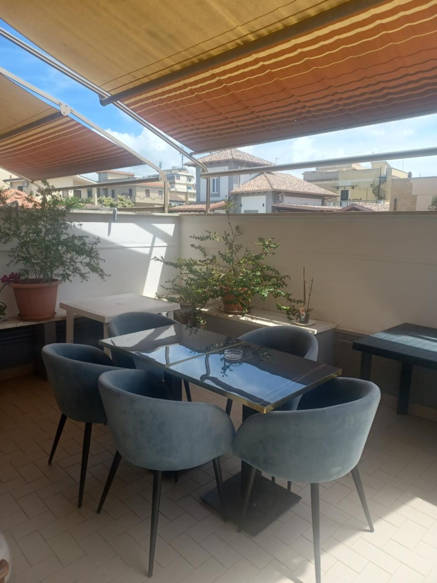 Mondo House Fiumicino Eksteriør billede